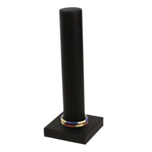 VERTICAL BRACELET DISPLAY