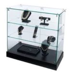 FRAMLESS SHOWCASES