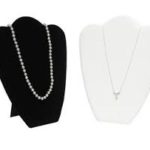 NECKLACE DISPLAY WITH EASEL