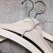 HANGERS & ACCESSORIES